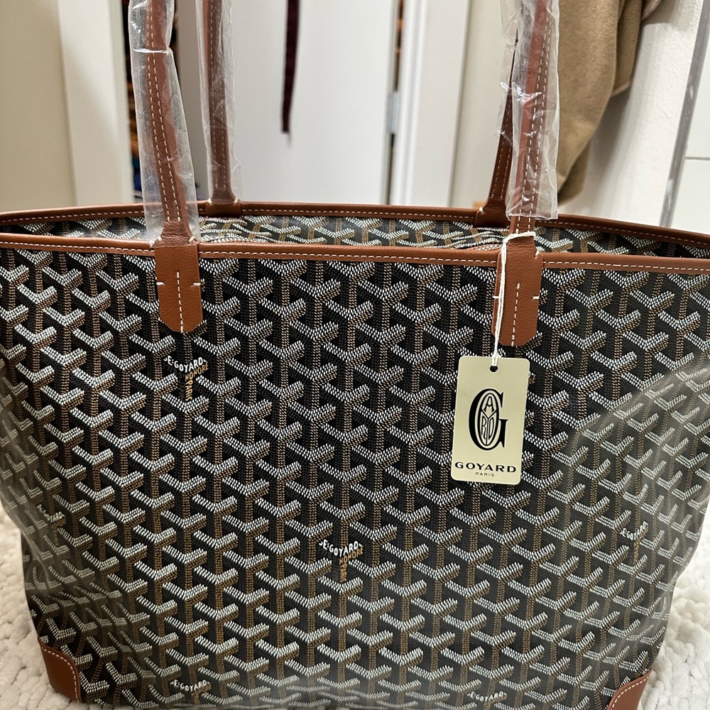 Goyard Saint Louis GM Tote in Black & Brown